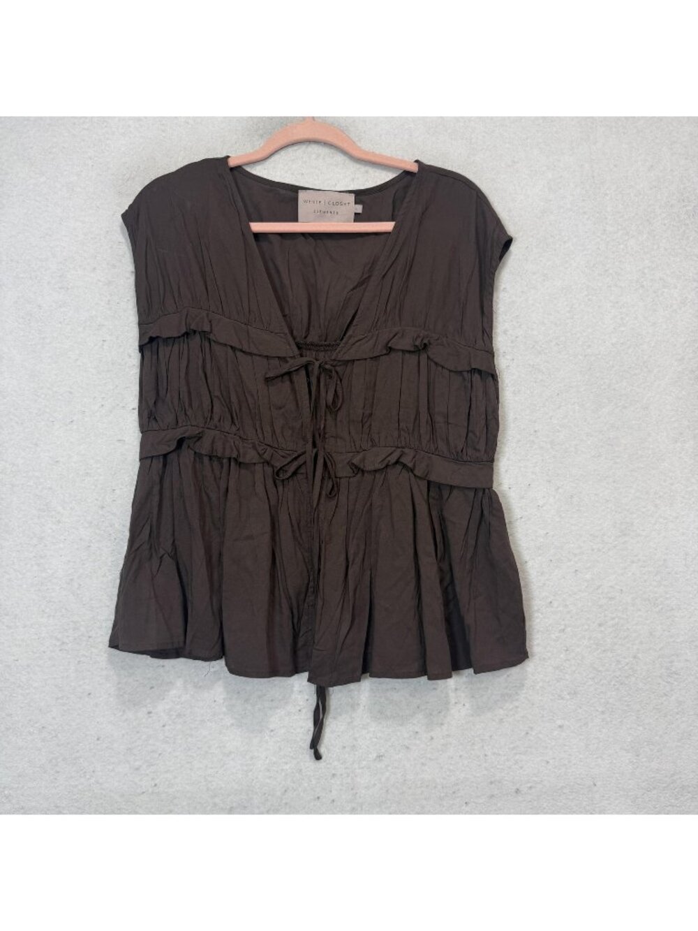 White Closet Blouse Womens Large Brown V Neck Pleated Tunic Top Lightweight